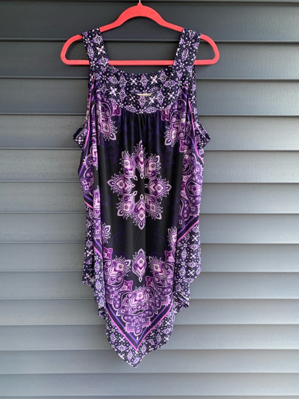 Avenue Purple and Black Paisley Medallion Tunic Tank